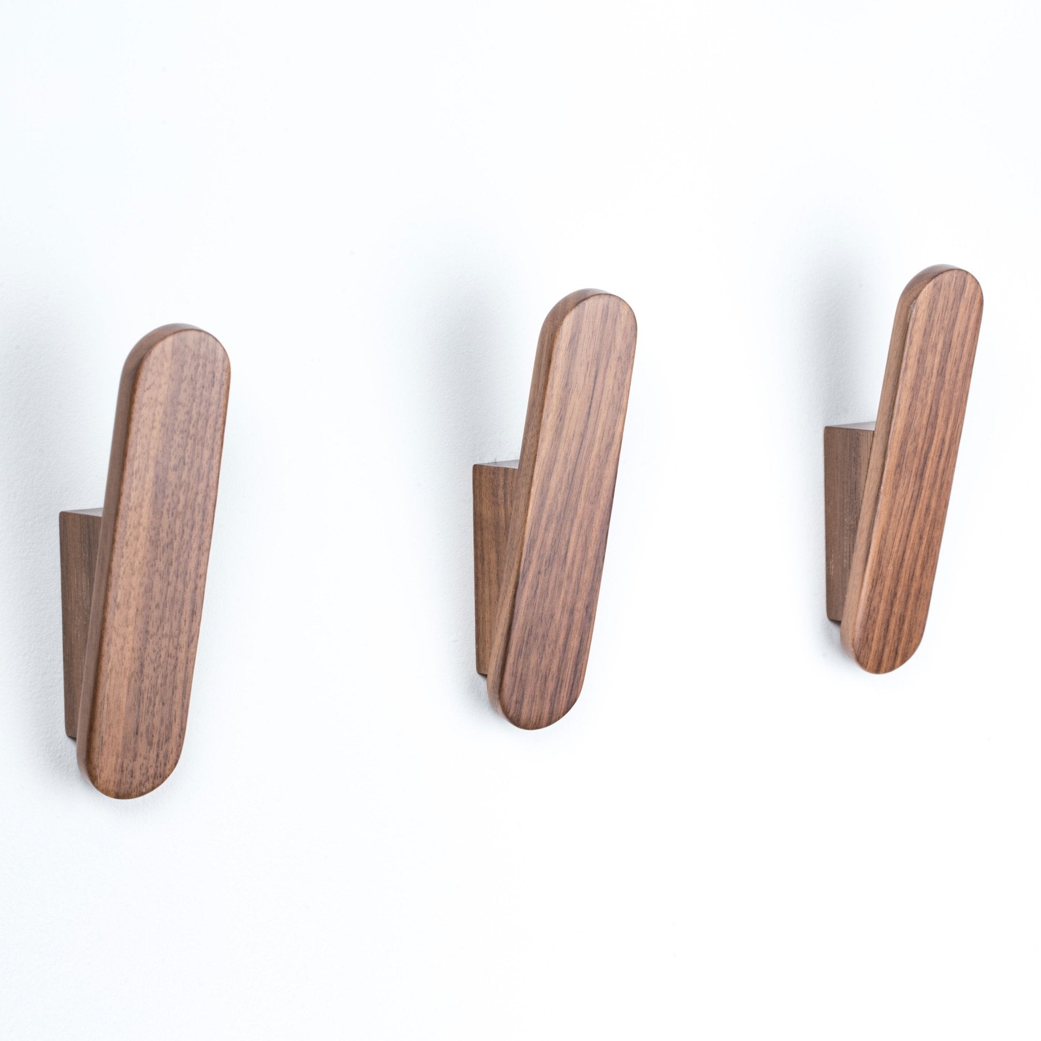 Wooden hooks new arrivals