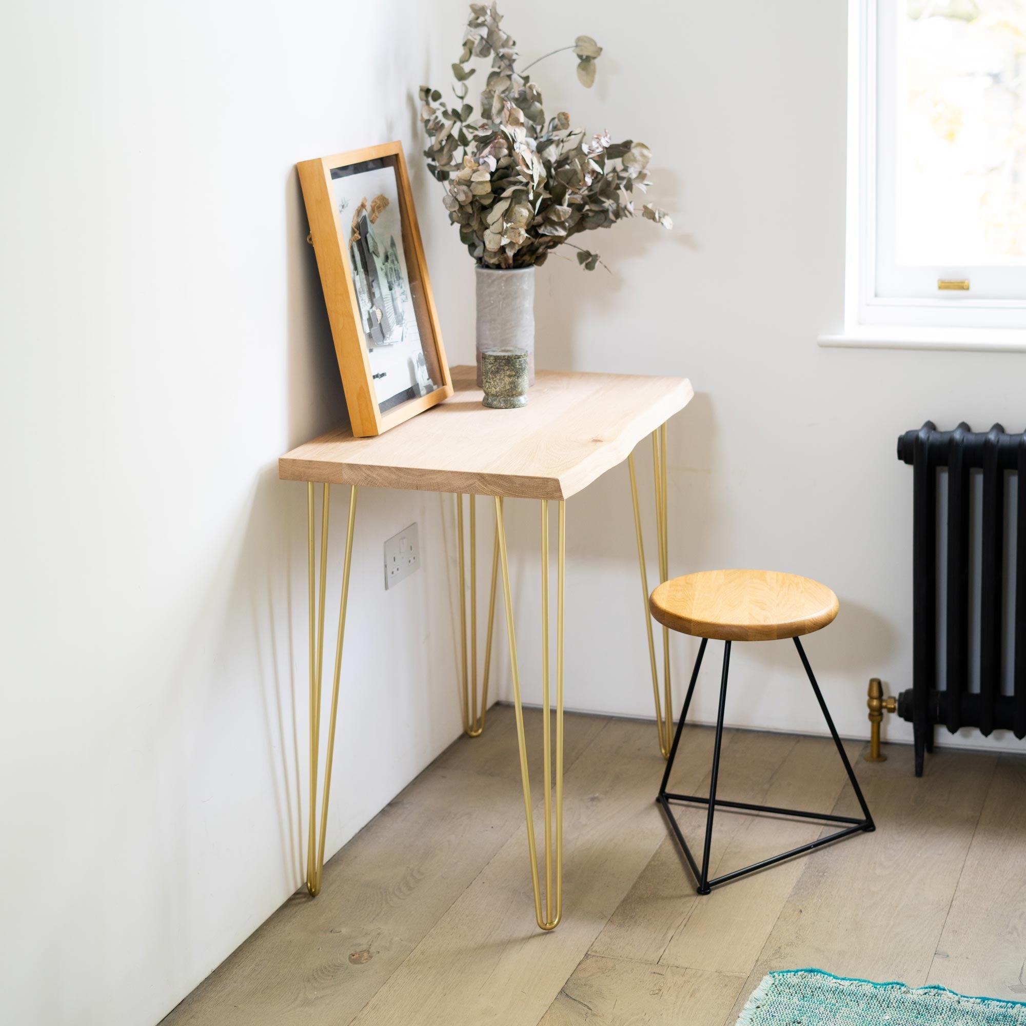 Desk with deals brass legs